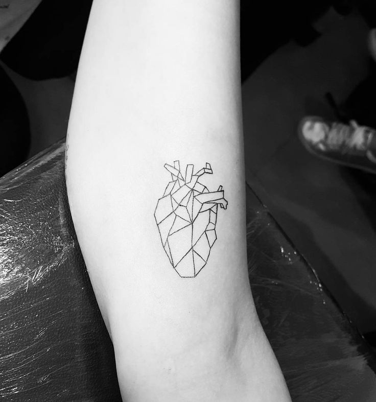 Tiny Tattoo Idea Geometric heart tattoo, for all those