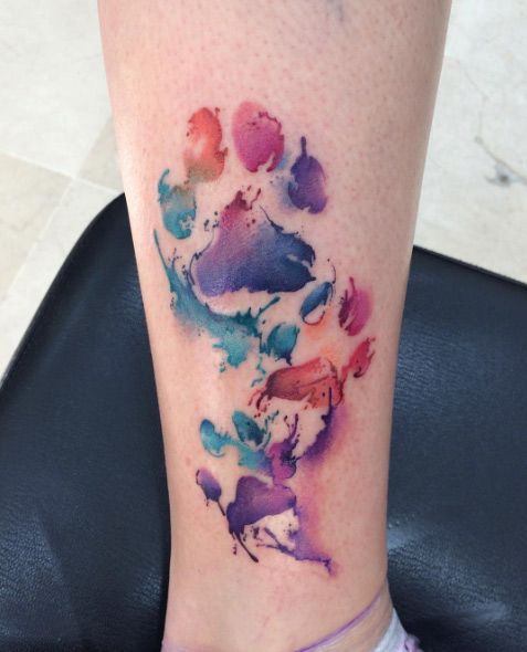 Watercolor tattoo - Watercolor leg piece by Trix Tattoo