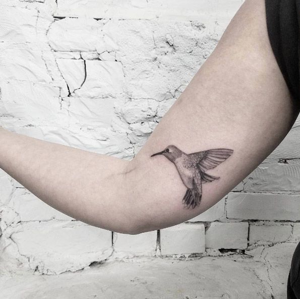 23 Minimalist And Small Tattoo Designs With Meanings