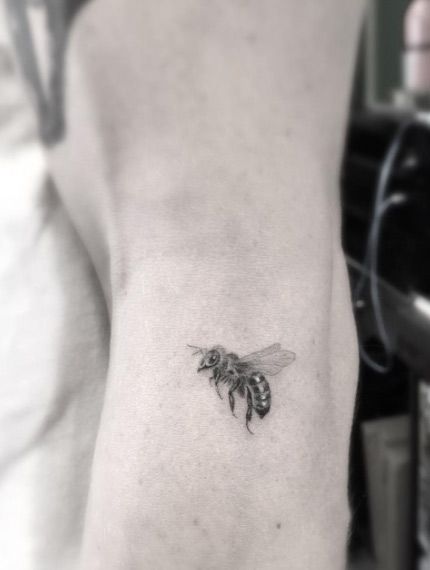 black bee tattoo