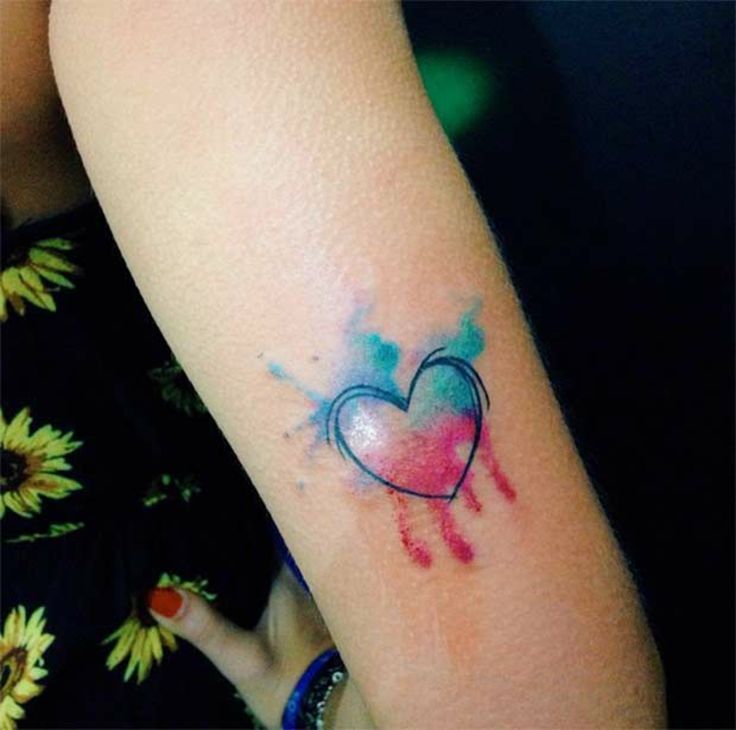 Watercolor tattoo - Wasserfarben Tattoo Herz elegant dezent ...