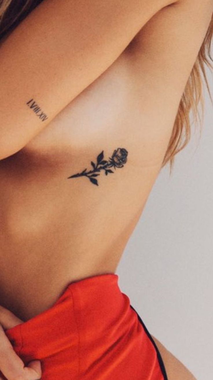 Women Tattoo - 35+ Cute Small Tattoos You May Love To Try - TattooViral