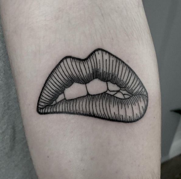 51+ Free Lip Tattoo Inspiration HD Tattoo