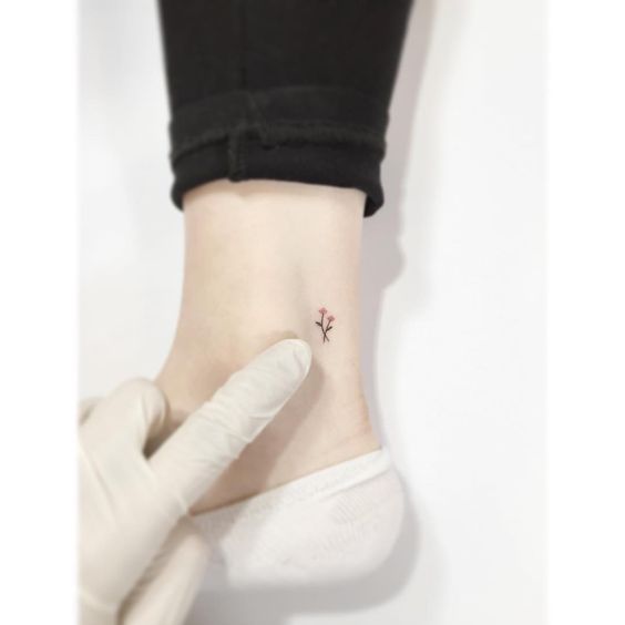 Disney Tattoo 50 Tiny Rose Tattoos To Feed Your Beauty And The Beast Obsession Tattooviral Com Your Number One Source For Daily Tattoo Designs Ideas Inspiration