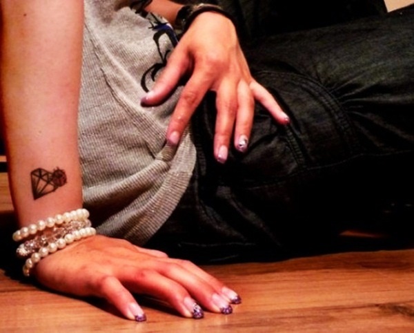 Wrist tattoo designs for men and women: 50 chosen!