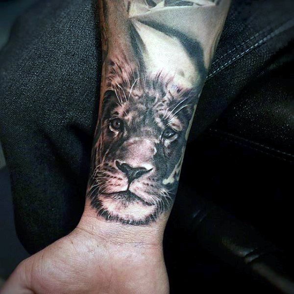 tattoo lion 544